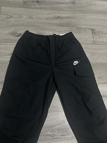 найк карго: Черные спортивные брюки Nike Штаны найк карго плашевка - Модель — 3