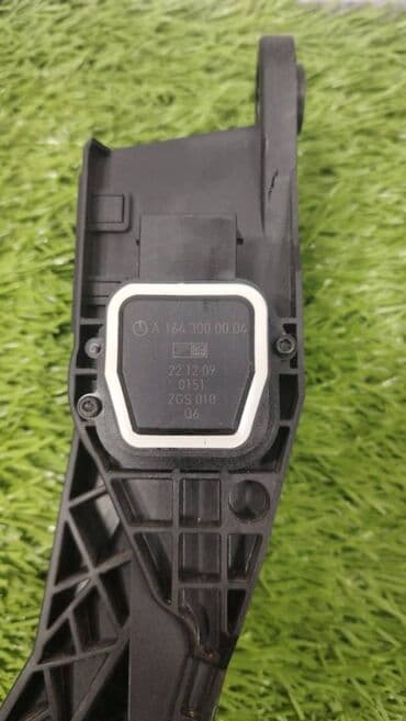 педаль газа спринтер: Mercedes-Benz W164, педаль газа — 2