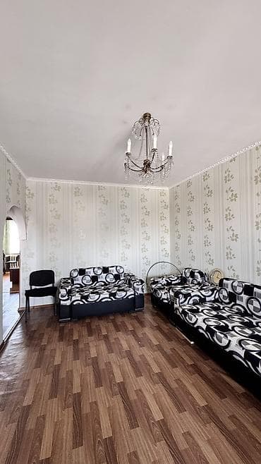 Продажа квартир: 3 комнаты, 60 м² — 4