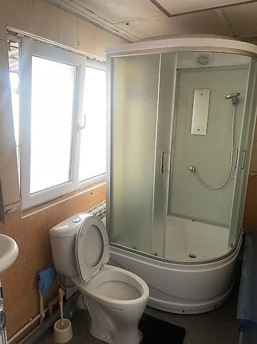 студенты: 20 м², С мебелью — 4