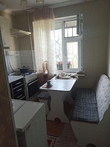 двух ком квартира: 2 комнаты, С подселением, С мебелью частично — 3