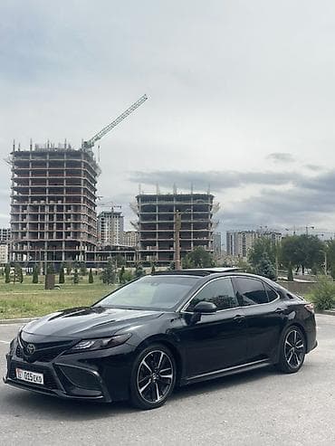 Toyota Camry: 2019 г., 2.5 л, Автомат, Бензин, Седан — 3