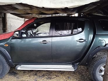 Mitsubishi L200: 2006 г., 2.5 л, Автомат, Дизель, Пикап
