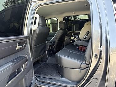 секвойя: Toyota Sequoia: 2024 г., 3.4 л, Бензин, Пикап — 7
