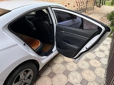 dewoo lanos: Hyundai Avante: 2018 г., 1.6 л, Автомат, Бензин — 6