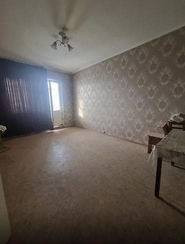 all group: 1 комната, 36 м², 106 серия, 7 этаж, Старый ремонт — 1