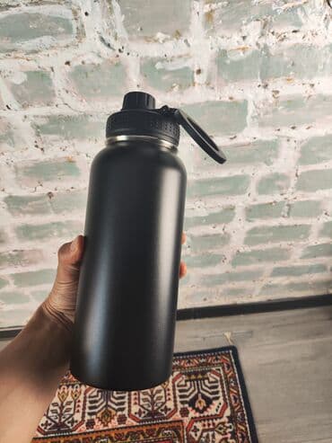 газовая балон: Новая фитнес-бутылка 1000 мл с держателем для телефона - незаменимая — 1