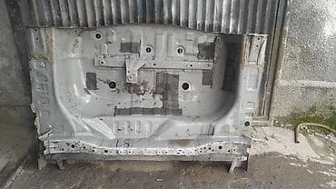 es 200: Рав 4, ?, Задняя часть пола, тазик — 2