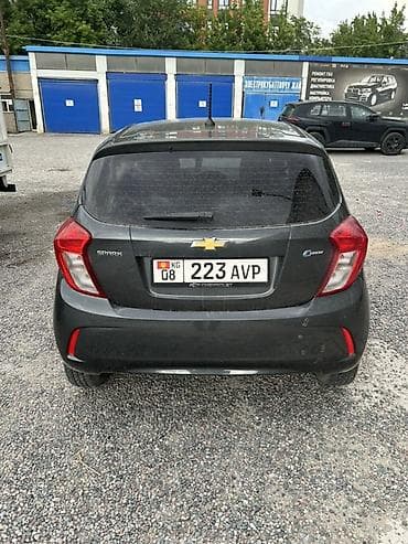 митсубиси спес стар: Chevrolet Spark: 2016 г., Автомат, Бензин, Хэтчбэк — 5