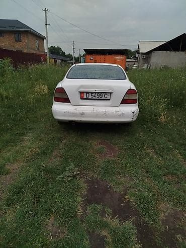 Daewoo Nubira: 1999 г., Механика, Седан — 3