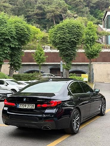 lexus e: BMW 520: 2021 г., Автомат, Бензин, Седан — 3