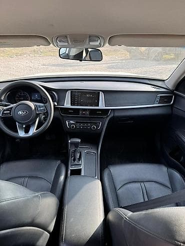 полуавтомат без газа: Kia K5: 2019 г., 2 л, Автомат, Газ, Седан — 10