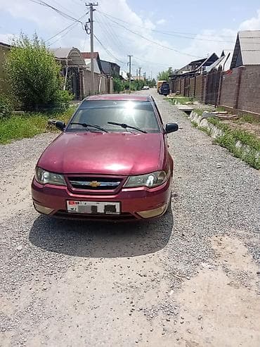 Daewoo Nexia: 2011 г., 1.5 л, Механика, Бензин, Седан