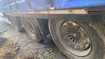 полуприцеп стандарт: Прицеп, Krone, Шторный — 3