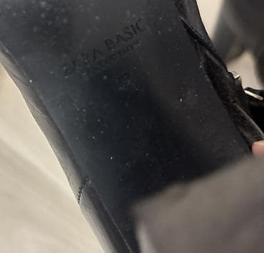 Ботинки и ботильоны: Женские ботильоны Zara Basic Collection. В отличном состоянии Размер — 4