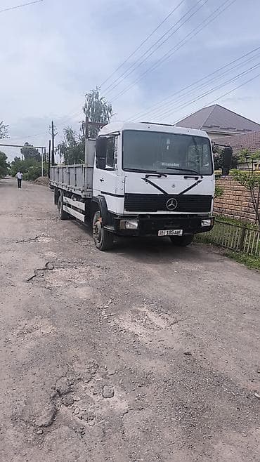 roewe rx8: Грузовик, Mercedes-Benz, 7 т, Б/у — 1