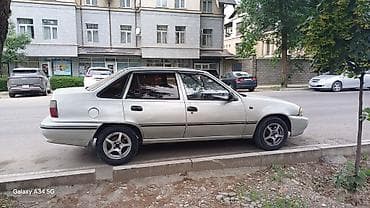 арзан матиз 1: Daewoo Nexia: 2005 г., 1.5 л, Кол менен иштөөчү, Бензин, Седан — 1