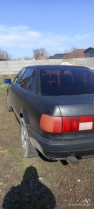 бмв е 318: Audi 80: 1992 г., 2.3 л, Механика, Бензин, Седан — 3