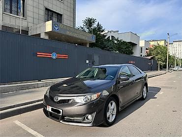 Продажа авто: Toyota Camry: 2012 г., 2.5 л, Автомат, Бензин, Седан — 6