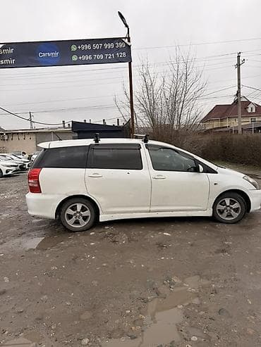 Toyota WISH: 2003 г., 1.8 л, Автомат, Бензин, Универсал