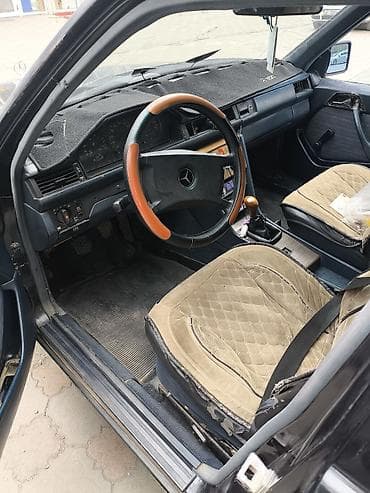 прибор 124: Mercedes-Benz W124: 1988 г., 2.3 л, Механика, Бензин, Седан — 4