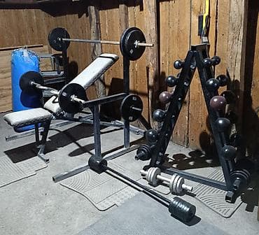 груз для ног: Стойка для груши Турник лесенка брусья: 11000сом Стойка для жима — 1