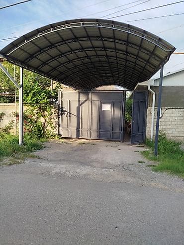 Г. Ош. Продается - 2 этажный дом из - 8 комнат - имеются все