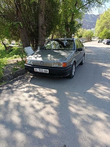 кузовные запчасти мерседес 124: Volkswagen Passat: 1989 г., 1.8 л, Механика, Бензин, Седан — 2