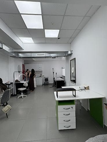 Салоны красоты: 💅 Сдается в аренду маникюрный стол Ищете уютное место для работы? — 5