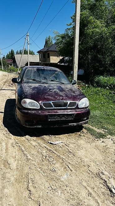 урус машина: Daewoo Lanos: 2010 г., 1.3 л, Кол менен иштөөчү, Бензин, Седан — 3