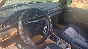 amg 55: Mercedes-Benz W124: 1993 г., 2 л, Механика, Седан — 1