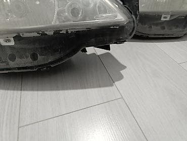 mazda 2: Комплект передних фар Peugeot — 3