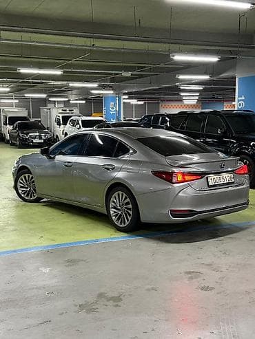 с4 s4 c4: Lexus ES: 2019 г., 2.5 л, Вариатор, Гибрид, Седан — 5