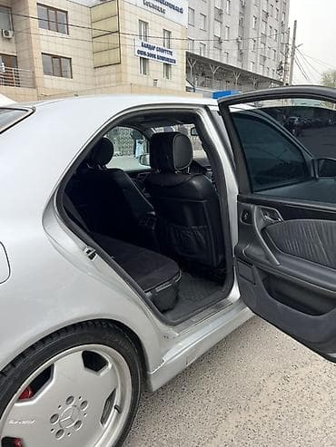 w211 e500: Mercedes-Benz E-Class: 2000 г., 2.6 л, Седан — 10
