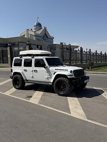sequia: Jeep Wrangler: 2024 г., 2 л, Автомат, Гибрид, Внедорожник — 3