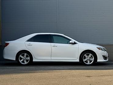 Toyota Camry: 2012 г., 2.5 л, Автомат, Бензин, Седан — 3