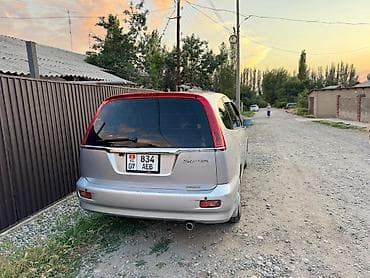 стёк: Honda Stream: 2001 г., 2 л, Бензин, Минивэн — 2