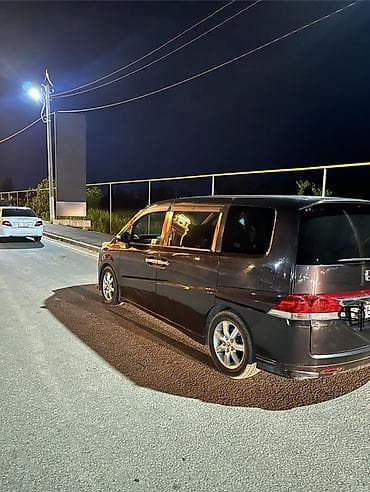 хонда степп: Honda Stepwgn: 2005 г., 0.2 л, Автомат, Бензин, Минивэн — 4
