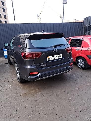 matiz 2: Kia Sorento: 2019 г., 0.2 л, Автомат, Дизель, Кроссовер — 3