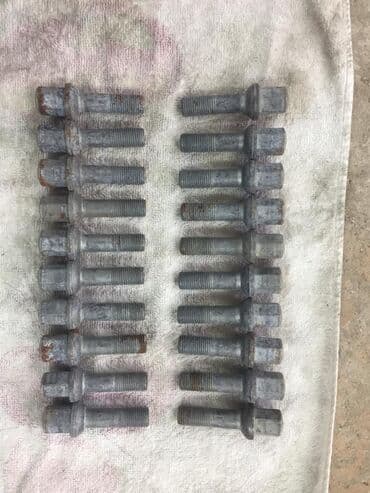 шины б у из европы оптом: Продаю болты на колеса от Мерса 140, 210 кузовов оригинал — 1