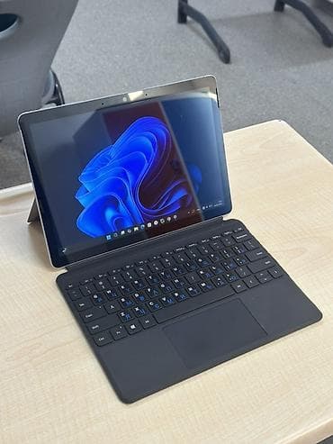 Планшет‑трансформер Microsoft Surface Go 2 CORE M3 с