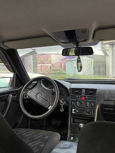 Продажа авто: Mercedes-Benz C-Class: 1998 г., 1.8 л, Автомат, Бензин, Универсал — 6