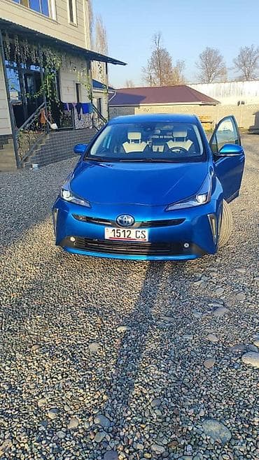 lada 4x4: Toyota Prius: 2020 г., 1.8 л, Гибрид — 5