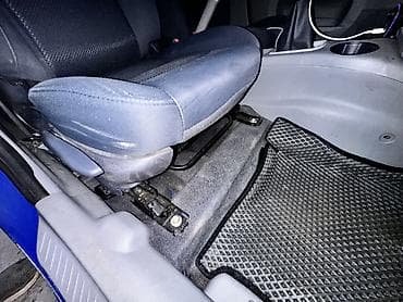 для полировки авто: Mazda Demio: 2003 г., 1.5 л, Механика, Бензин, Хэтчбэк — 10