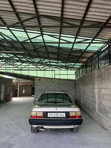 bmw 5 e39: Audi 80: 1985 г., 1.8 л, Механика, Бензин, Седан — 7