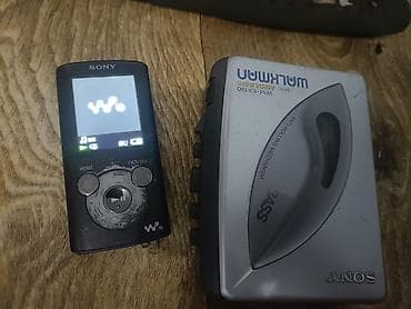 Набор плееров Sony Walkman 1) Цифровой аудиоплеер Sony Walkman