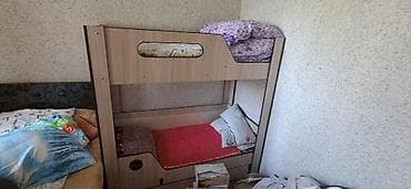 Двухъярусная кровать + шкаф-купе - Двухъярусная кровать из ЛДСП в