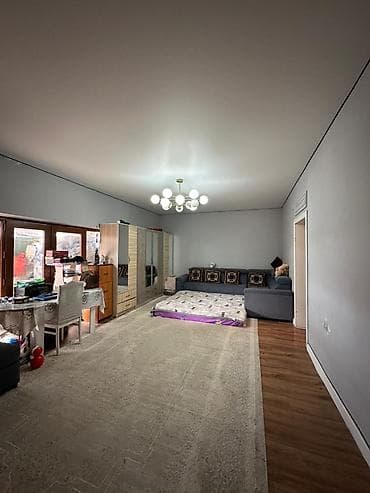 гостивой дом бишкек: 🏡 Продается дом 📍 Адрес: Алты-Бакан 280А 🏠 Дом: 3-комнатный 📐 Площадь — 8