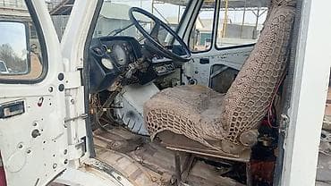 пултовой машина: Эвакуатор, Mercedes-Benz, 1987 г., Ломаная — 5