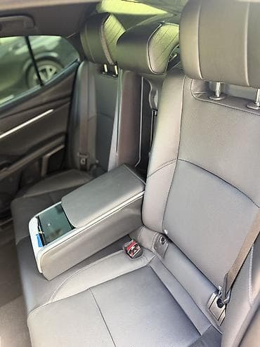 byd e2 2023: Toyota Camry: 2025 г., 2.5 л, Вариатор, Гибрид, Седан — 8